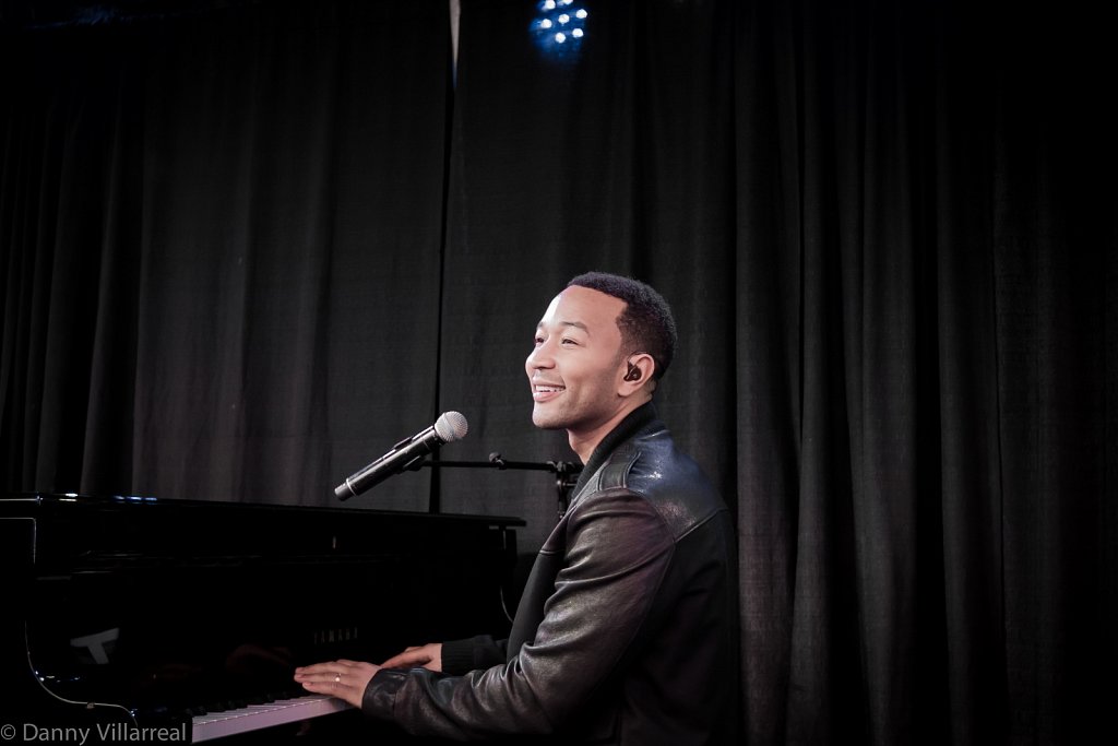 John-Legend-WLC-Spin-showcase-3-21-15-4.jpg