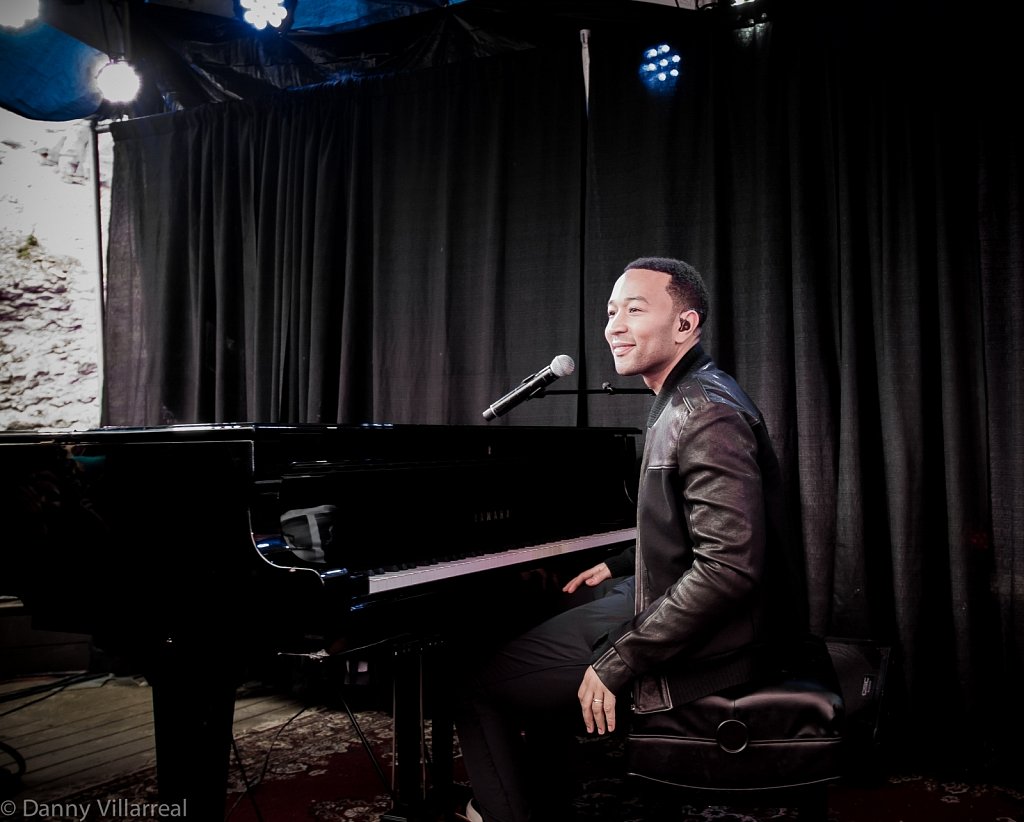 John-Legend-WLC-Spin-showcase-3-21-15-3.jpg