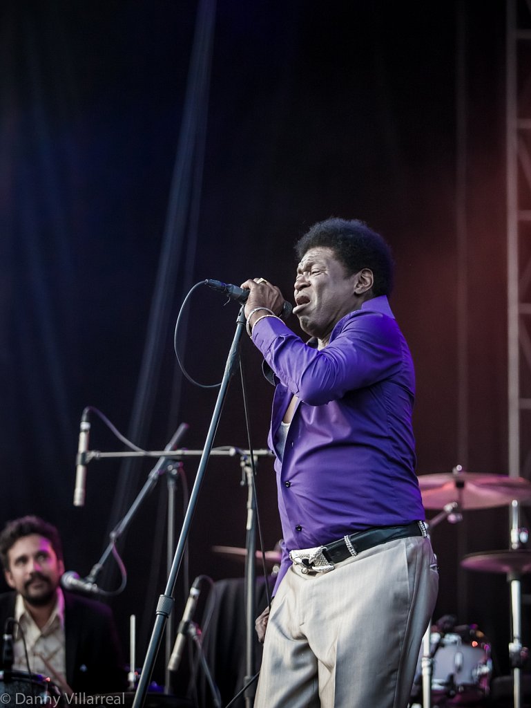 Charles-Bradley-Auditorium-Shores-showcase-3-19-15-8.jpg